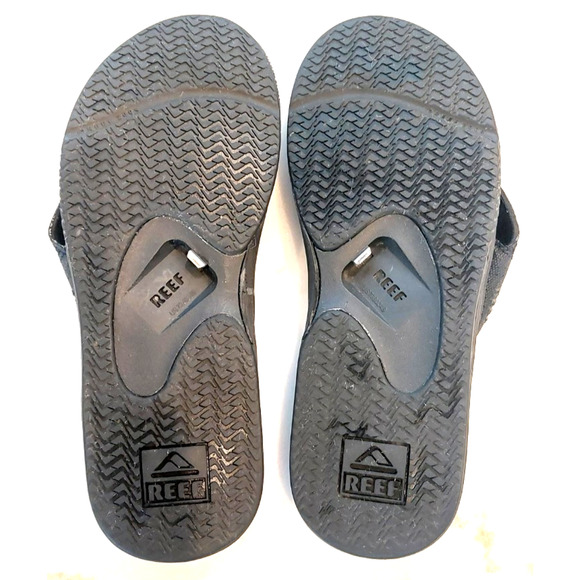 REEF BLACK BOTTLE OPENER FLIP FLOP THONG‎ SANDALS, MENS SIZE 12 main image 6